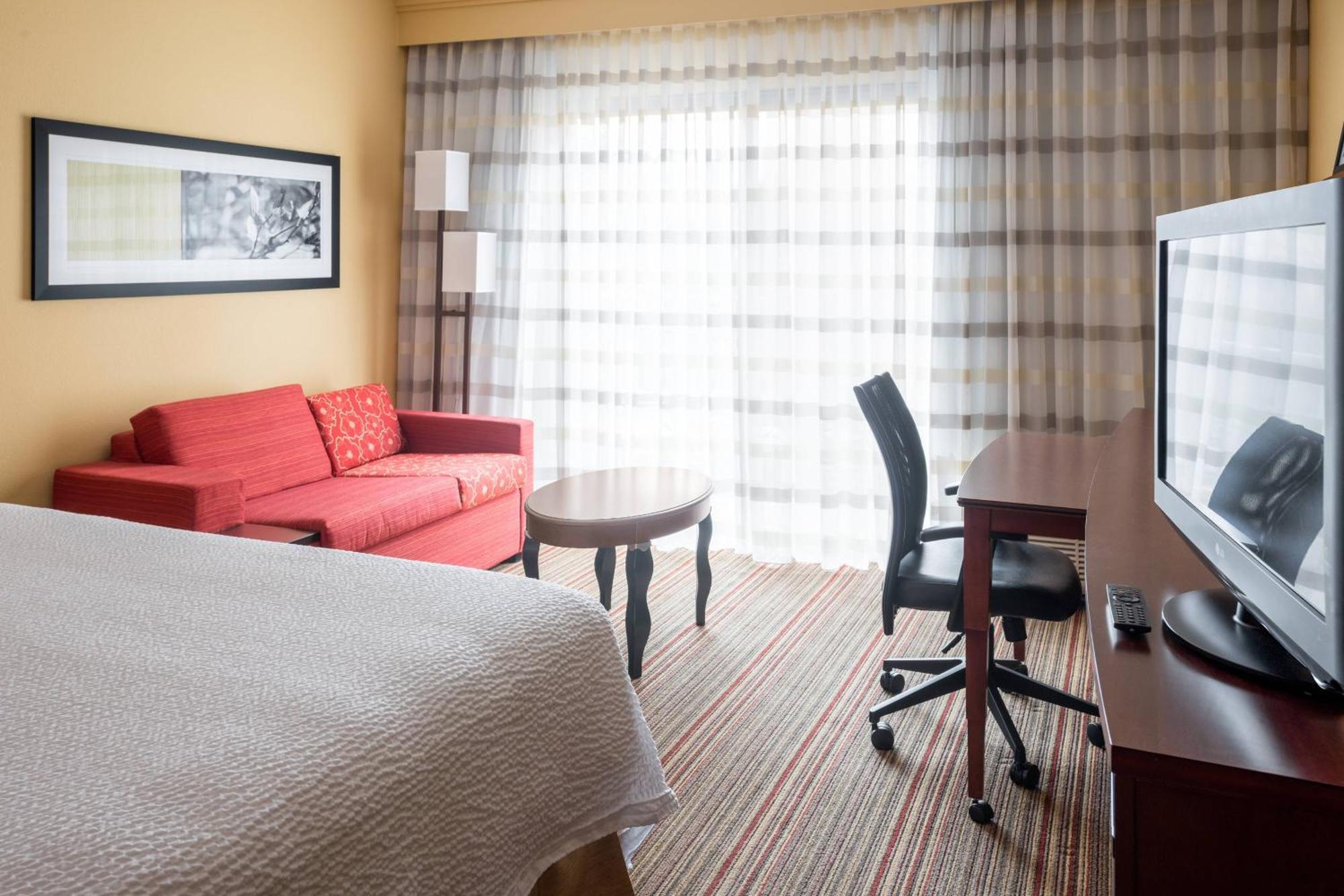 Hotel Courtyard By Marriott Indianapolis Airport Exteriér fotografie