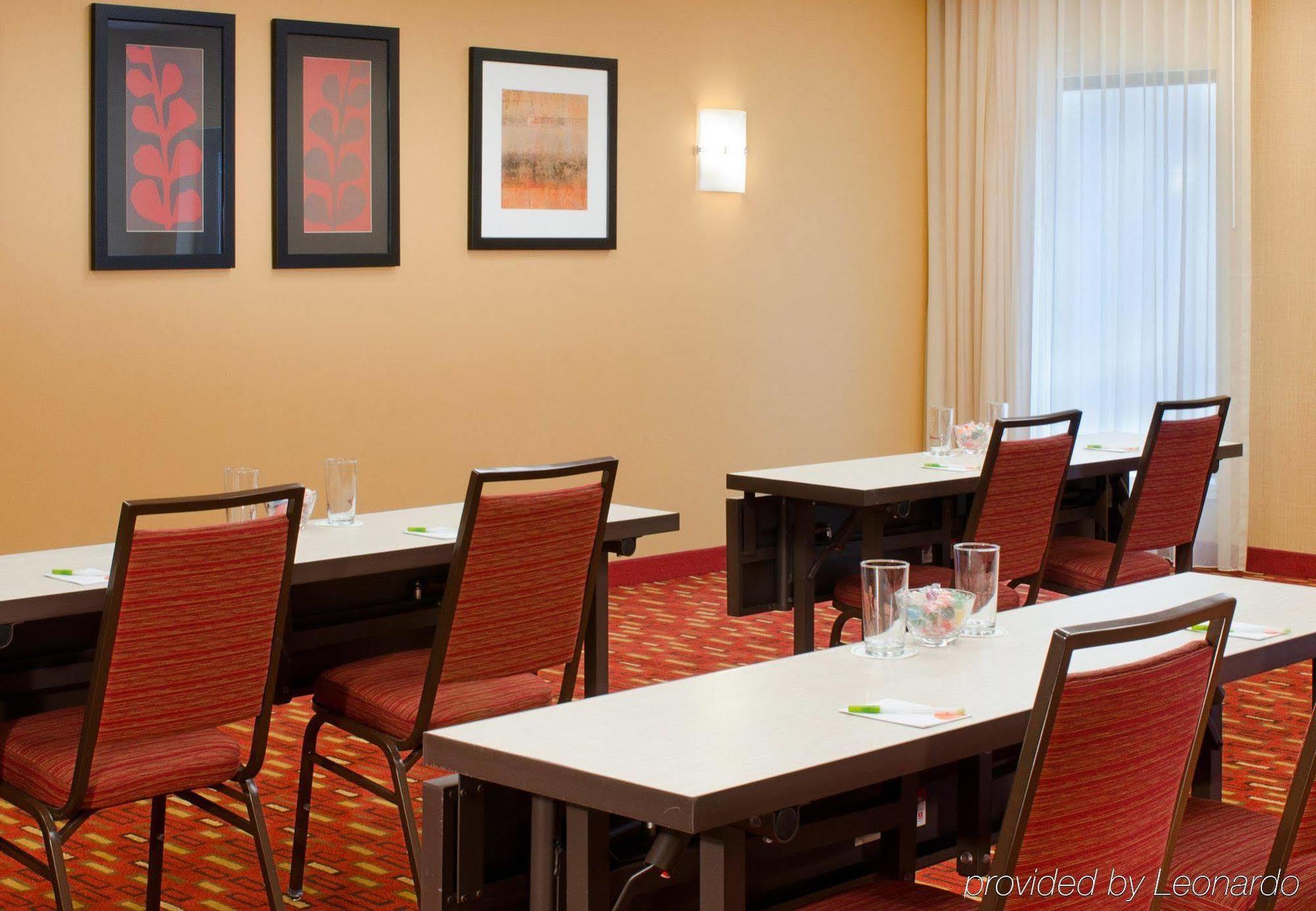 Hotel Courtyard By Marriott Indianapolis Airport Exteriér fotografie